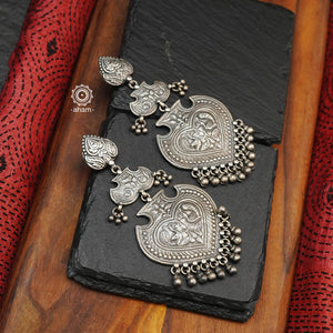 Mewad statement Peacock earrings crafted in 92.5 silver. Perfect accessory to lift up your entire look. 