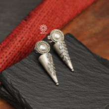 Mewad Drop Silver Earrings