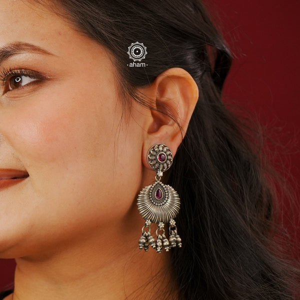 Elegantly crafted from 92.5 silver, these Mewad Silver Earrings will be an exquisite addition to your jewelry collection. Engraved with intricate detailing, they are sure to sparkle in your ears and turn heads.