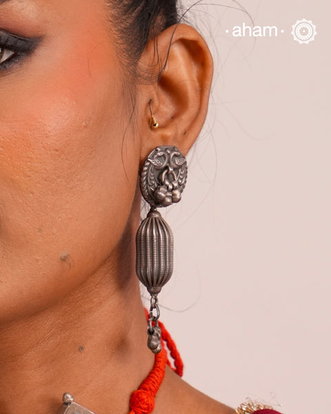 Mewad silver earrings handcrafted in 92.5 sterling silver with floral work. An ode to the glorious state of Rajasthan. Light weight, great as everyday and ethnic wear.