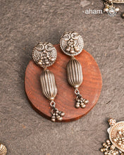 Mewad silver earrings handcrafted in 92.5 sterling silver with floral work. An ode to the glorious state of Rajasthan. Light weight, great as everyday and ethnic wear.