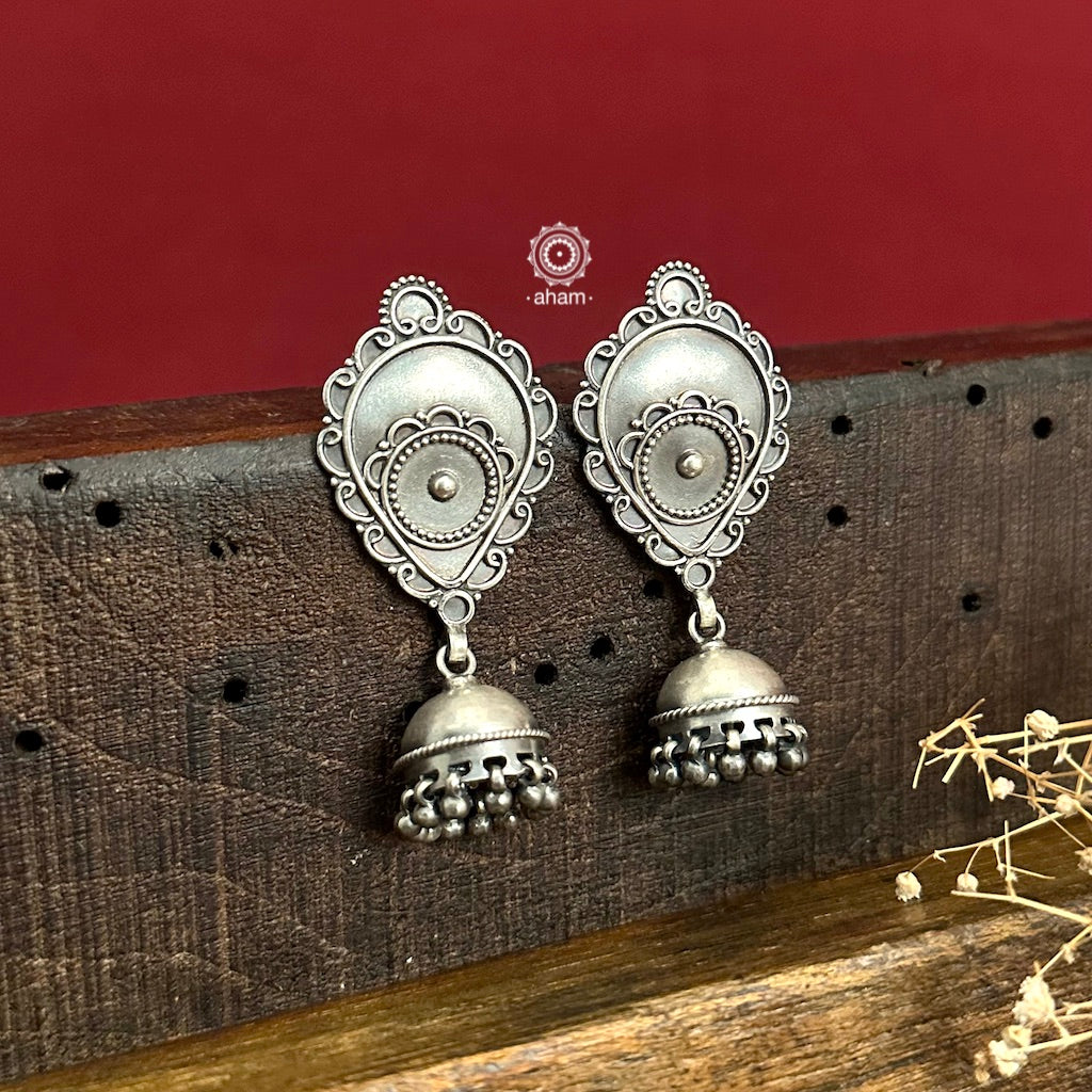 Mewad flower jhumkie earrings handcrafted in 92.5 sterling silver. An ode to the glorious state of Rajasthan. Lightweight earrings that look great with your ethnic outfits.