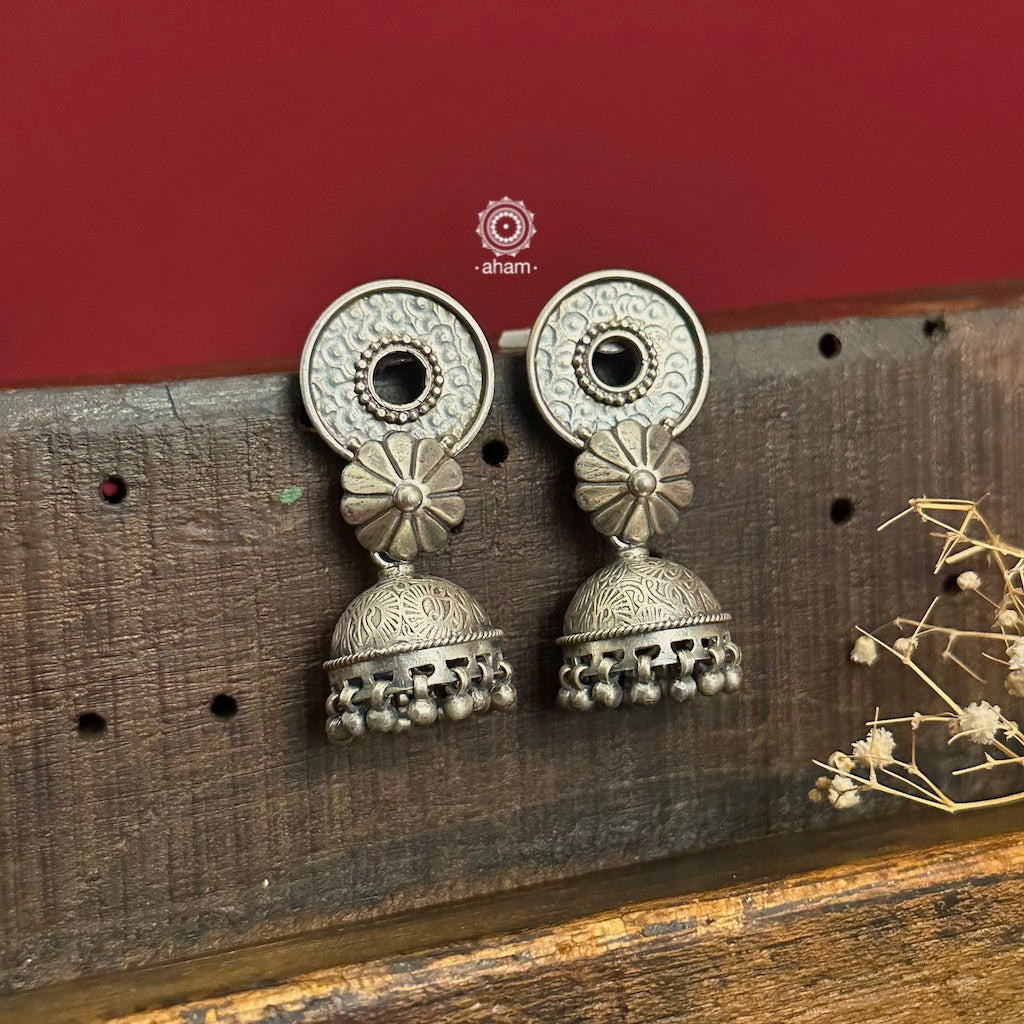 Mewad Silver jhumkie handcrafted in 92.5 sterling silver. An ode to the glorious state of Rajasthan. Lightweight earrings that look great with your ethnic outfits.