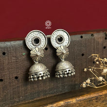 Mewad Silver jhumkie handcrafted in 92.5 sterling silver. An ode to the glorious state of Rajasthan. Lightweight earrings that look great with your ethnic outfits.