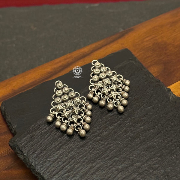 Mewad silver earrings handcrafted in 92.5 sterling silver. Perfect light weight work wear earrings handcrafted in Jaipur, Rajasthan