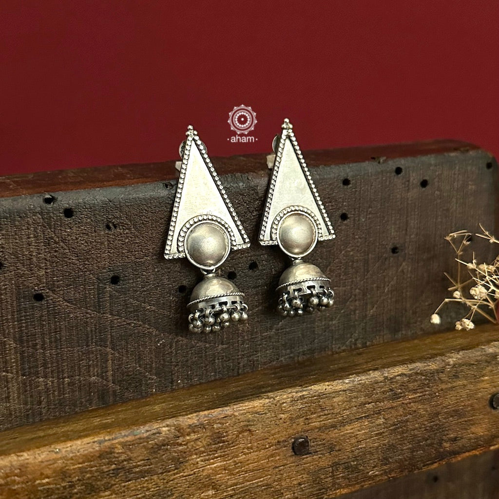 Mewad flower jhumkie earrings handcrafted in 92.5 sterling silver.An ode to the glorious state of Rajasthan. Lightweight earrings that look great with your ethnic outfits.