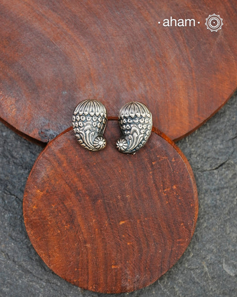Mewad stud earrings handcrafted in 92.5 sterling silver. An ode to the glorious state of Rajasthan. Light weight great as everyday and ethnic wear.&nbsp;