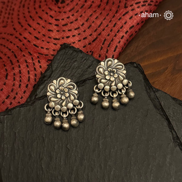 Mewad silver earrings handcrafted in 92.5 sterling silver. Perfect, light weight, work wear earrings handcrafted in Jaipur, Rajasthan