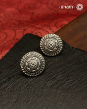 Mewad Earrings handcrafted in 92.5 sterling silver with beautiful floral patterns. 
Wear them to work or a casual evening out. They are so light weight that you will enjoy wearing them all day long. 

