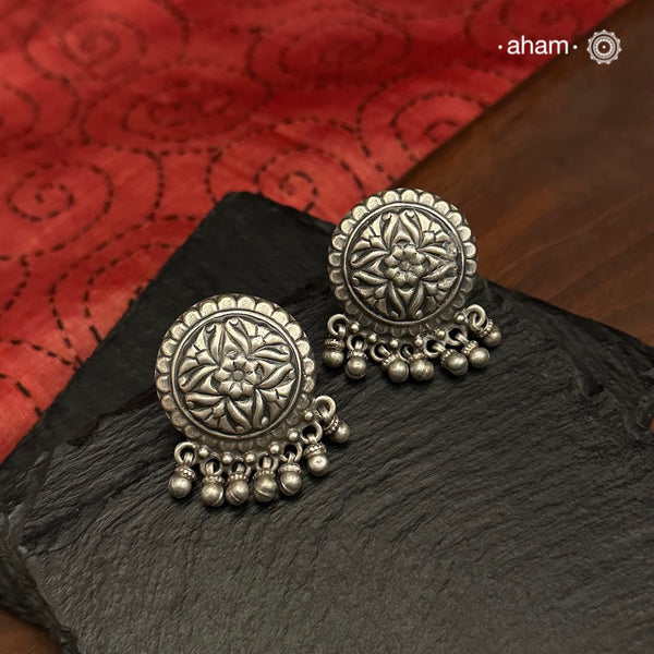 Mewad Studs with gungroos, handcrafted in 92.5 sterling silver. An ode to the glorious state of Rajasthan. Light weight great as everyday and ethnic wear. 