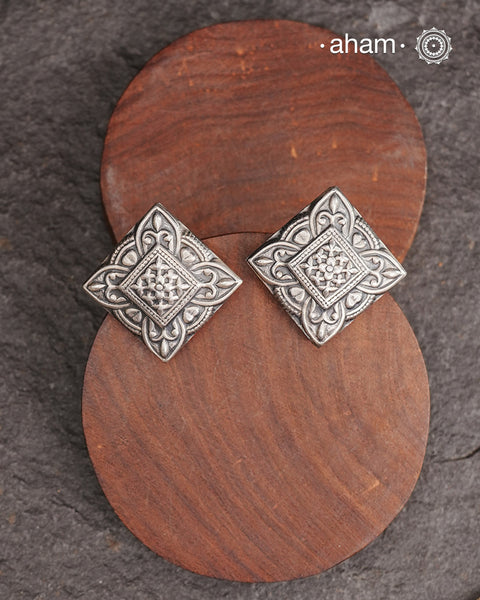 Mewad Studs handcrafted in 92.5 sterling silver. An ode to the glorious state of Rajasthan. Light weight great as everyday and ethnic wear.