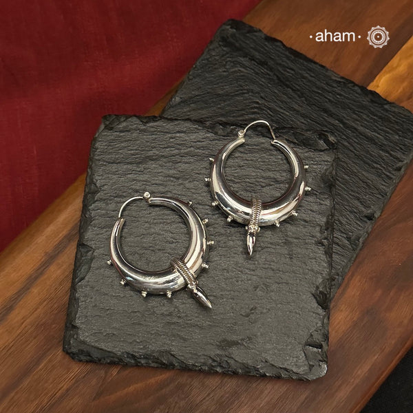 Mewad bali earrings handcrafted in 92.5 sterling silver.Light weight classic hoops that look great with both ethnic and work wear.