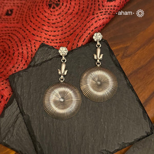 Mewad silver earrings handcrafted in 92.5 sterling silver. Perfect light weight work wear earrings handcrafted in Jaipur, Rajasthan