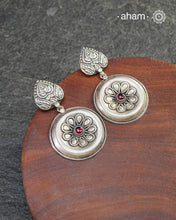 Mewad silver earrings handcrafted in 92.5 sterling silver. Perfect light weight work wear earrings handcrafted in Jaipur, Rajasthan