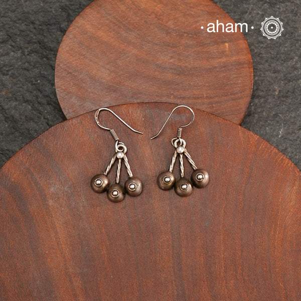 Mewad silver earrings handcrafted in 92.5 sterling silver. Perfect light weight work wear earrings handcrafted in Jaipur, Rajasthan