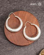 Mewad bali earrings handcrafted in 92.5 sterling silver. Light weight classic hoops that look great with both ethnic and work wear.