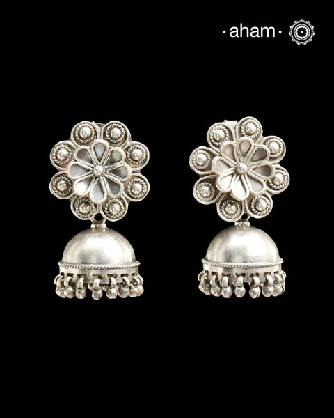 Mewad silver jhumkie handcrafted in 92.5 sterling silver. An ode to the glorious state of Rajasthan. Pairs well with your ethnic wear.