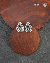 Mewad Studs handcrafted in 92.5 sterling silver with chitai work. An ode to the glorious state of Rajasthan. Light weight, great as everyday and ethnic wear.