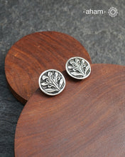 Mewad Chitai Silver Earrings