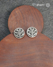 Mewad Chitai Silver Earrings