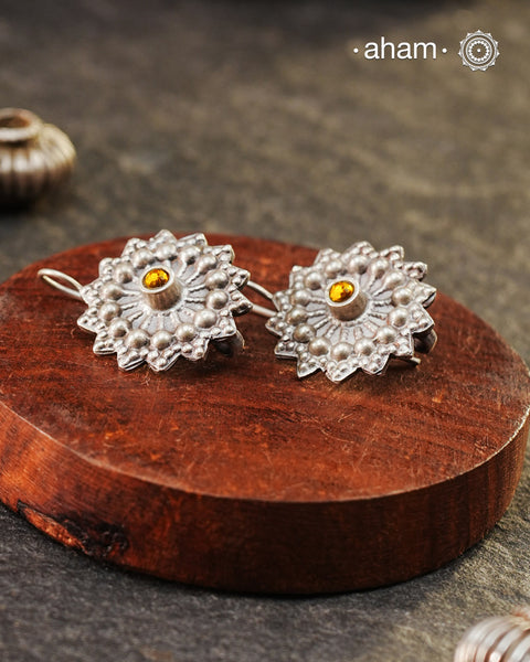 Mewad earrings handcrafted in silver. An ode to the glorious state of Rajasthan. Light weight, great as everyday and ethnic wear.