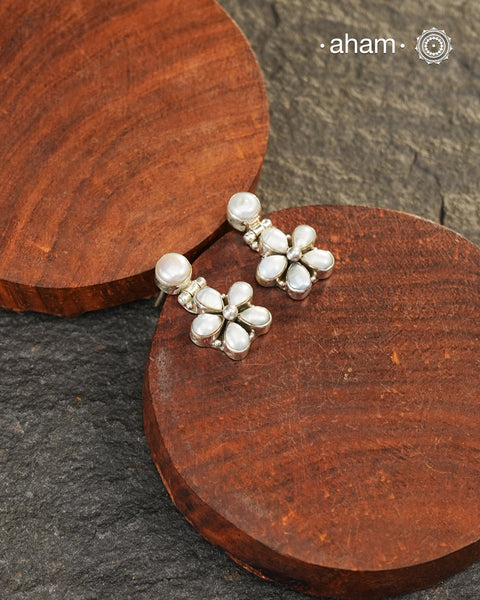 Summer Love Pearl Silver Earring