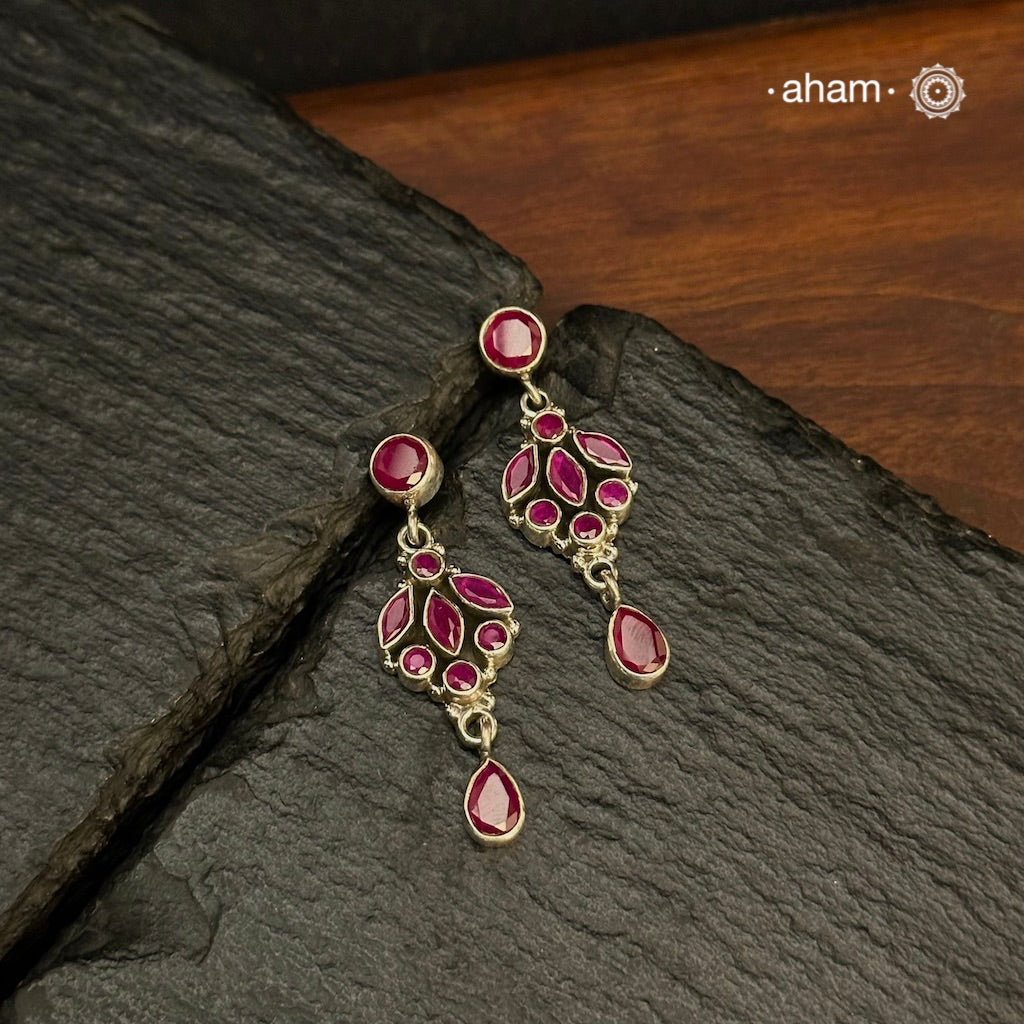 92.5 Sterling Silver Earring with Maroon Stones.
Light weight and easy to wear all day long. These make as great pocket friendly& gifts as well.