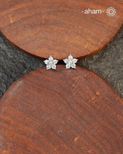 Beautiful silver studs with coloured stone highlights. Crafted in 92.5 silver, these are a great addition to your wardrobe.