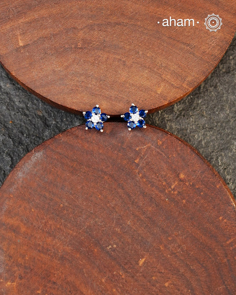 Beautiful silver studs with coloured stone highlights. Crafted in 92.5 silver, these are a great addition to your wardrobe.