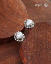 Everyday wear handcrafted 92.5 silver earrings with pearls.