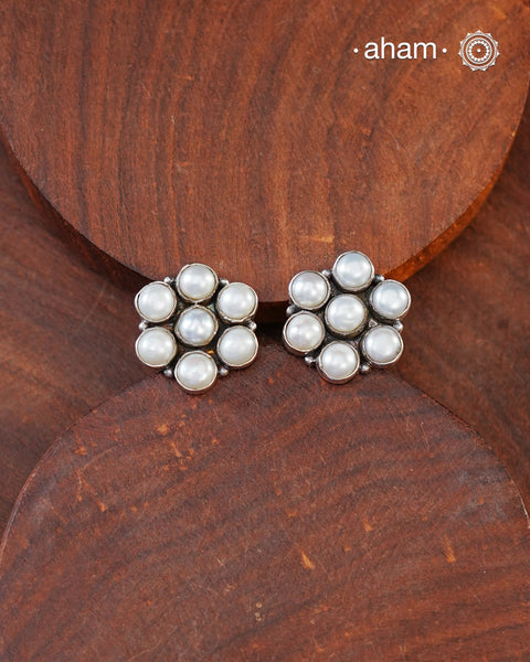 Everyday wear handcrafted 92.5 silver earrings with pearls.