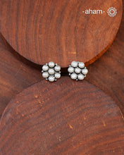 Everyday wear handcrafted 92.5 silver earrings with pearls.