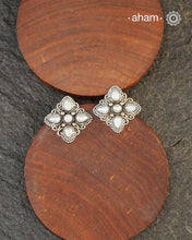 Everyday wear handcrafted 92.5 silver earrings with pearls.