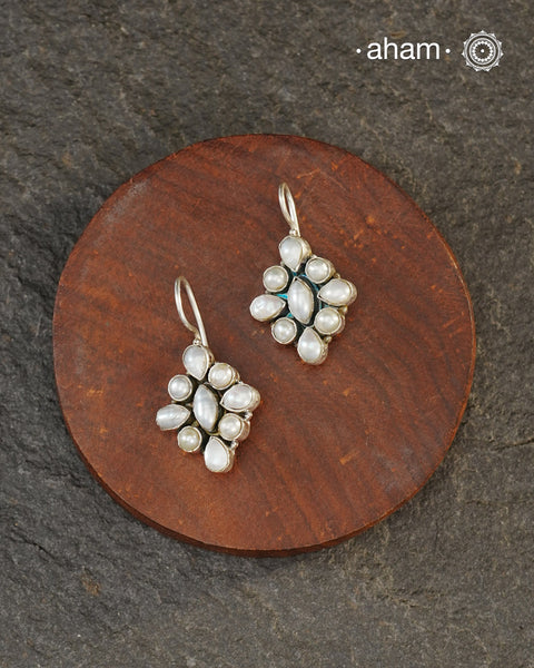 Everyday wear handcrafted 92.5 silver earrings with pearls.