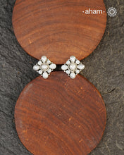 Summer Love Pearl Silver Earrings