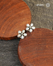 Summer Love Pearl Silver Earrings