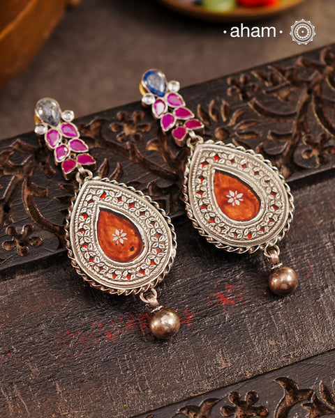 Handcrafted 92.5 sterling silver Rang Mahal brown drop earrings with kudnan work on top. The magic that happens when glass, silver and a pop of colour come together.