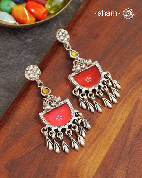 Handcrafted 92.5 sterling silver Rang Mahal red drop earrings. The magic that happens when glass, silver and a pop of colour come together.