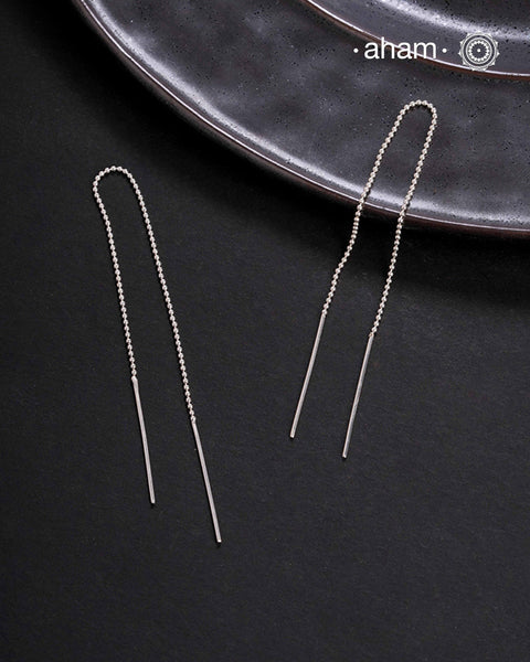 Sui Dhaga Silver Earring