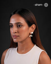 AM.PM Leaf Silver Earring