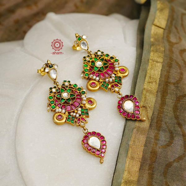 Fine Kundan work Earrings with delicate work. Crafted in finest silver with gold polish, these are heirloom earrings that can be passed on for generations to come. 