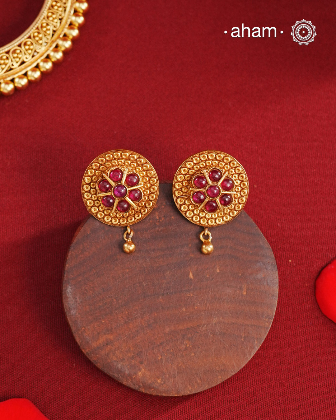 Statement gold polish earring with beautiful designs inspired from the temples of South India. Handcrafted using traditional methods in 92.5 sterling silver with dull gold polish.
Pair these with your ethnic outfits this festive season to ace your look.