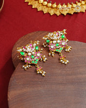 Fine Kundan Earrings with delicate work. Crafted in finest 92.5 silver with gold polish and pearls, these are heirloom earrings that can be passed on for generations to come.&nbsp;