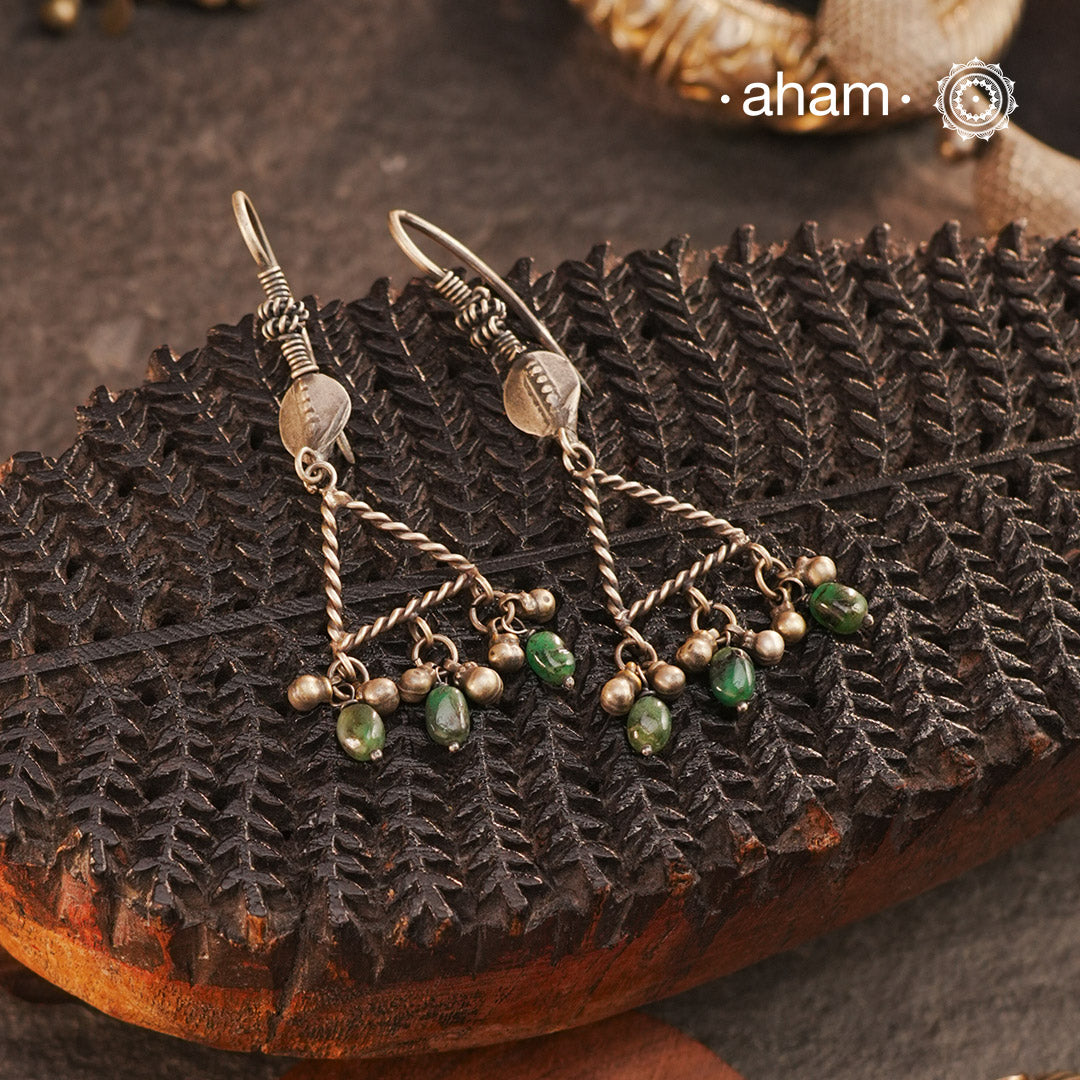 Tribal Ognia Triangle Silver Earrings