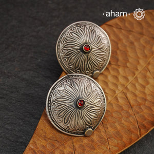 How beautiful are these dome shaped silver studs! Light weight and so easy to wear. Vintage plug earrings that are converted to stud style easy to wear earrings.