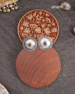 Expertly handcrafted in Kolhapur, these 92.5 sterling silver earrings are made by skilled artisans. Their lightweight design makes them ideal for everyday wear.