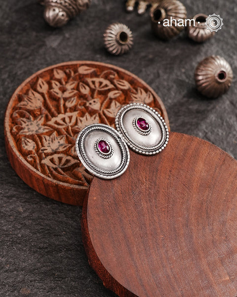 Expertly handcrafted in Kolhapur, these 92.5 sterling silver earrings are made by skilled artisans. Their lightweight design makes them ideal for everyday wear.