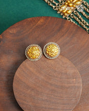 Bandhel Two Tone Silver Studs