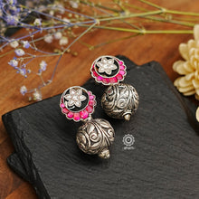These Ira Chand Sitara 92.5 Sterling Silver Earrings will elevate up your look for any occasion! Sparkling with kudan top and chitai work drop, these earrings will be sure to add a touch of glitz and glam to your ethnic and western wardrobe.