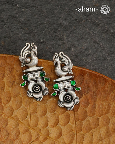 Expertly crafted from 92.5 sterling silver, the Ira Earrings make a stylish addition to a casual outing with friends.